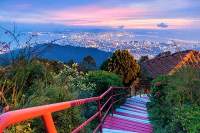 Feel penang’s pulse on a half-day tour with fast-lane funicular to penang hill, kek lok si temple, and the lively streets of george town. includes pickup.