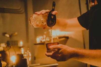 Start your night in old san juan with a rum cocktail tour, skip-the-line access, and exclusive drinks at hidden bars—includes a local guide and vip treatment.