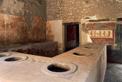 Pompeii early morning tour with skip-the-line entry. small group, expert guide, see the forum, casts, red light district & theatre in under 2 hours.