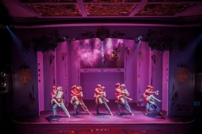 Disfruta la noche porteña con entrada sin fila al show de tango en café de los angelitos, mesa reservada, cena opcional y traslado desde tu hotel.