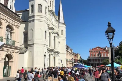 Feel the spirit of new orleans on a small-group city & st. louis cemetery #3 tour, with hotel pickup, local stories, and a taste of beignets along the way.