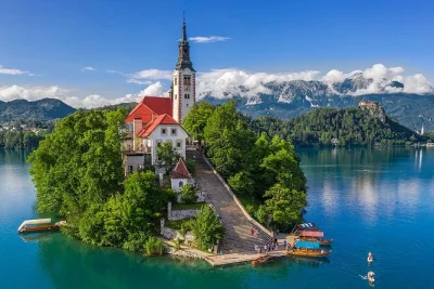 Feel the magic of lake bled on a small-group day trip from ljubljana with castle entry, pletna boat ride, and local guide—includes pickup and air-conditioned transport.