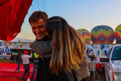 Vola sopra teotihuacán all’alba, ammira le antiche piramidi da una mongolfiera, gusta una colazione tipica ed esplora le rovine, con trasporto incluso da città del messico.