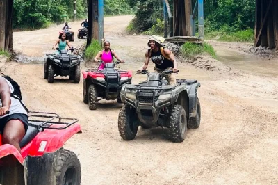 Erlebe den nervenkitzel im besten atv-park von houston mit kilometerlangen trails, matschigen passagen und einem lokalen guide, der dich einführt. parkeintritt und leichter zugang inklusive.