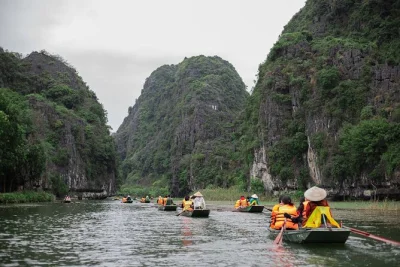 Feel the pulse of vietnam’s countryside on a day trip from hanoi—temples at hoa lu, river boat at tam coc, and mua cave trek. includes lunch & hotel pickup.