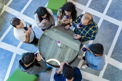 Descubre una de las mayores fábricas de aceite de oliva cerca de cazorla, degusta aceites virgen extra frescos, recorre el antiguo molino y jardines, y aprende a elegir calidad auténtica con un expe