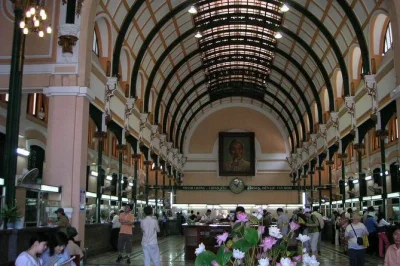 Erlebe ho chi minh city hautnah auf einer halbtägigen privattour. schlendere über den ben thanh markt, entdecke die jade-kaiser-pagode und bewundere französische kolonialbauten. inklusive hoteltran
