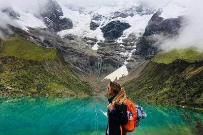 Explora cusco, el lago humantay y machu picchu en 4 días. incluye entradas, hoteles, transporte y visitas guiadas. reserva ya tu aventura completa en perú.