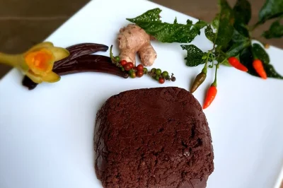 La fortuna, fazenda don olivo: descubra o aroma do cacau, prove chocolates frescos, frutas tropicais e café local com guia acolhedor. inclui degustações.