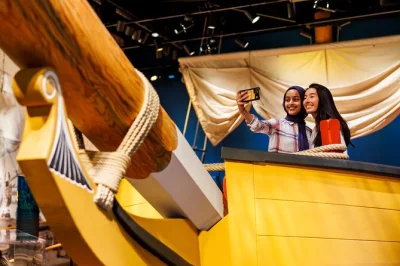 Philadelphia, museum of the american revolution: zwei tage eintritt, spannende ausstellungen und audioguide in mehreren sprachen erleben.