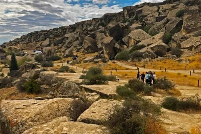 Feel the heat at yanar dag, explore gobustan’s rock art, and wander the ateshgah fire temple—includes hotel pickup, entry tickets, and a local guide.