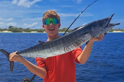 Feel the thrill of deep sea fishing in bonaire with a seasoned local crew, snacks and drinks included. flexible morning or afternoon charters. reserve your spot now.