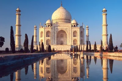 Tour privado em agra: taj mahal, forte de agra e fatehpur sikri. guia ao vivo, traslado do hotel e café da manhã indiano. reserve seu passeio de dia inteiro saindo de delhi.