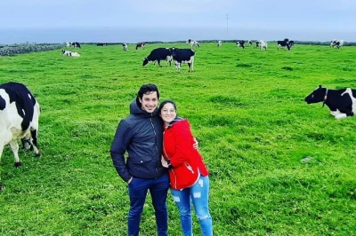 Siente el viento en monte brasil, nada en las piscinas volcánicas de biscoitos y prueba el queso típico de terceira en un tour de día completo con guía local y traslado incluido.