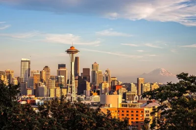 Laissez-vous surprendre par seattle : space needle, pike place market et le quartier décalé de fremont avec un guide local. prise en charge à l’hôtel incluse pour une découverte sans stress.