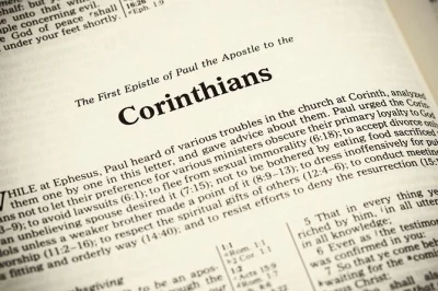 Recorre corinto antiguo con un guía privado, visita el bema del apóstol pablo, explora el acrocorinto y disfruta de recogida en hotel. reserva tu excursión bíblica.