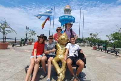 Feel the buzz of guayaquil with iguanas at seminario park, riverside walks on malecon 2000, and colorful las peñas old town. includes private transport and expert guide.