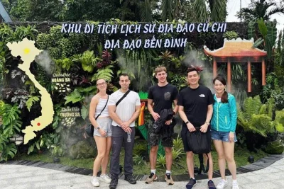 Erlebe die geschichte der cu chi tunnel in vietnam mit privatem guide, flexibler abholung und lokalem essen oder zuckerrohrsaft. inklusive hoteltransfer für maximalen komfort.
