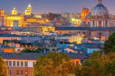 Experience rome at dusk by e-bike—janiculum hill, pincio gardens, st. peter’s square & more. perfect for couples or anyone craving a romantic ride.