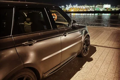 Scopri amburgo autentica con un tour privato di 3 ore guidato da un ex poliziotto. visita elbphilharmonie, speicherstadt, reeperbahn e altro. pickup in hotel e snack inclusi.