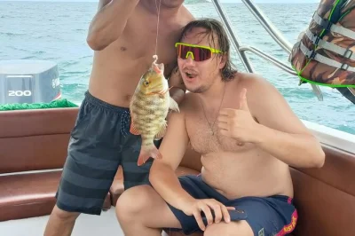 Feel the rhythm of phu quoc on a private day trip—ride the world’s longest cable car, walk sao beach’s white sands, and learn local stories. includes hotel pickup.