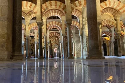 Feel the history of córdoba on a private tour through the mosque-cathedral, jewish quarter, synagogue & alcazar gardens. includes entry tickets & local guide pickup.