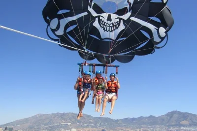 Feel the lift over fuengirola’s coast with a trusted british-run parasailing crew, top safety gear, and views of the sierra nevadas. includes all equipment.