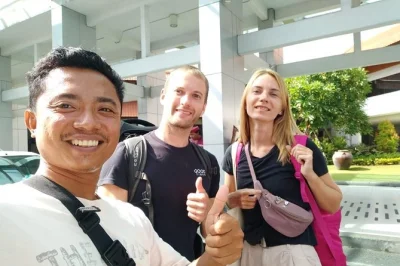 Llega a bali sin estrés con un traslado privado desde el aeropuerto ngurah rai. evita filas, conoce a tu conductor y disfruta un viaje cómodo directo a tu hotel.