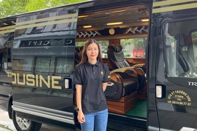 Erlebe das mekong delta bei einer privaten tagestour ab ho-chi-minh-stadt mit bootstouren, kokosbonbon-verkostung, mittagessen im obstgarten und hoteltransfer.