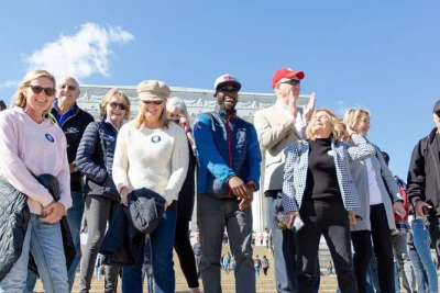 Step into washington dc’s history on a half-day highlights tour. see the capitol, white house, memorials & monuments with a local guide—includes transport.