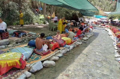 Découvrez la fraîcheur de l’atlas lors d’une excursion d’une journée de marrakech à la vallée de l’ourika. randonnez jusqu’aux cascades de setti fatma, savourez un thé à la menthe che