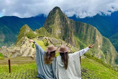 Feel the andes on a machu picchu train journey from cusco, with an overnight in aguas calientes, guided citadel tour, and all transport included.