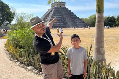 Comece cedo no hotel, explore chichen itza antes da multidão, nade no cenote oxman e aproveite um almoço em valladolid com guia e transporte privativos.