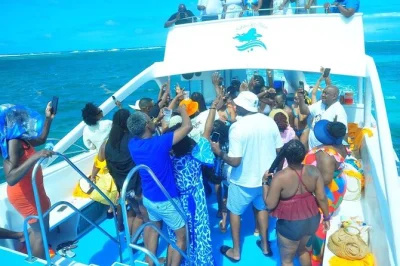 Feel the caribbean vibe on a punta cana hip hop party boat—unlimited drinks, live dj, sandbar swim, and pickup included. for adults who want real fun.