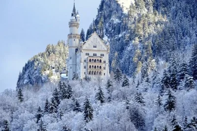 Feel the magic of bavaria on a private neuschwanstein & linderhof tour from munich, with hotel pickup, local guide, and a real austrian lunch stop included.