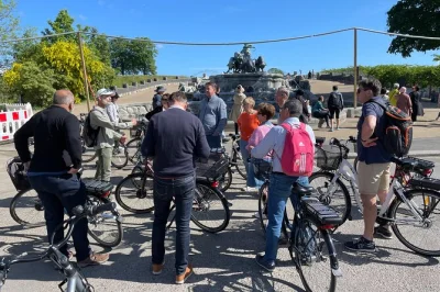 Scopri copenaghen in e-bike, esplora christiania in autonomia e fermati a scattare foto a nyhavn, amalienborg e alla sirenetta. e-bike inclusa.