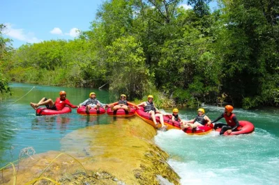 Descubre el parque ecológico rio formoso en bonito, a solo 7 km del centro. disfruta de acceso fácil, transporte flexible y un día entre senderos y lagunas. solo entrada.
