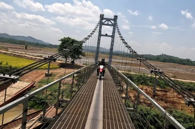 Highlands centrali, dalat, cascate dray sap: tour in moto con paesaggi, laghi, villaggi e bbq tradizionale. pickup in hotel incluso.