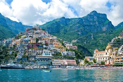 Erlebe positano, amalfi & ravello auf einer privaten tour entlang der amalfiküste mit lokalen spezialitäten, zeit zum entdecken und abholung vom hotel inklusive.