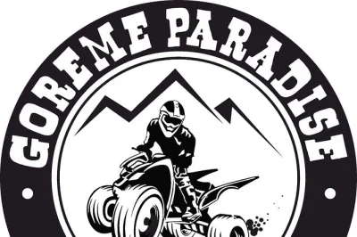 Disfruta el atardecer en cappadocia con un tour en quad por swords valley, love valley y pueblos antiguos. incluye equipo, guía y transporte con aire acondicionado para reservar fácil.