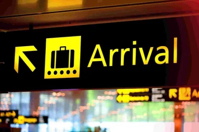 Agadir, transfert privé aéroport vers hôtel en centre-ville. véhicule climatisé, chauffeur local, horaires flexibles. réservez pour un trajet confortable et sécurisé.