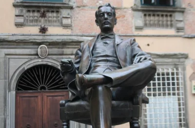 Start at puccini’s statue, wander lucca’s medieval streets, climb the city walls, and hear legends from a local guide. includes english or italian groups.