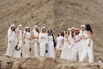 Sinta a areia sob os pés nas pirâmides de gizé, faça um passeio de camelo pela esfinge e entre na terceira pirâmide. inclui entrada sem fila e guia egiptólogo.