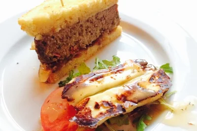 Feel the spirit of baltimore’s fells point on a guided food tour, sample local flavors at broadway market, explore maritime history, and stroll cobbled streets with a small group.