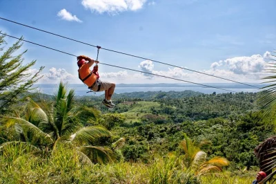 Feel the rush in samana as you zipline over juana vicenta’s green hills, spot cayo levantado, and meet locals—includes pickup, gear, drinks, and a friendly guide.