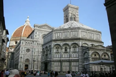 Feel the marble under your hands in florence, hear the echo in pisa’s baptistery, and see michelangelo’s david up close—includes hotel pickup and all entry tickets.