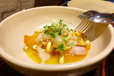 Découvrez melbourne à travers ses ruelles animées lors d’une balade gourmande avec 5 dégustations, des histoires locales et un guide passionné. repas et snacks inclus.