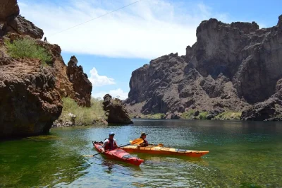 Feel the cool colorado river on a guided emerald cave kayak tour from las vegas, with lunch, wildlife spotting, and optional hotel pickup included for easy booking.