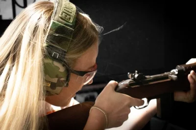 Feel the thrill of budapest’s shooting range, try legendary rifles & submachine guns from past to present. all fees included, safe & guided for adults 18+.