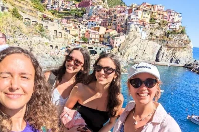Wake up early in florence for a train adventure to pisa’s leaning tower and the colorful villages of cinque terre. includes small group, local guide, and flexible free time.